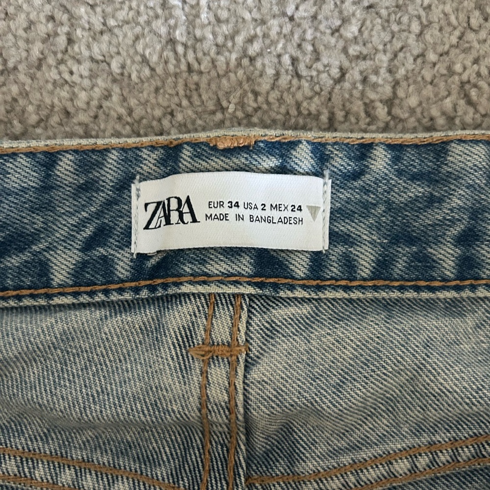 jeans - Picture 2 of 2